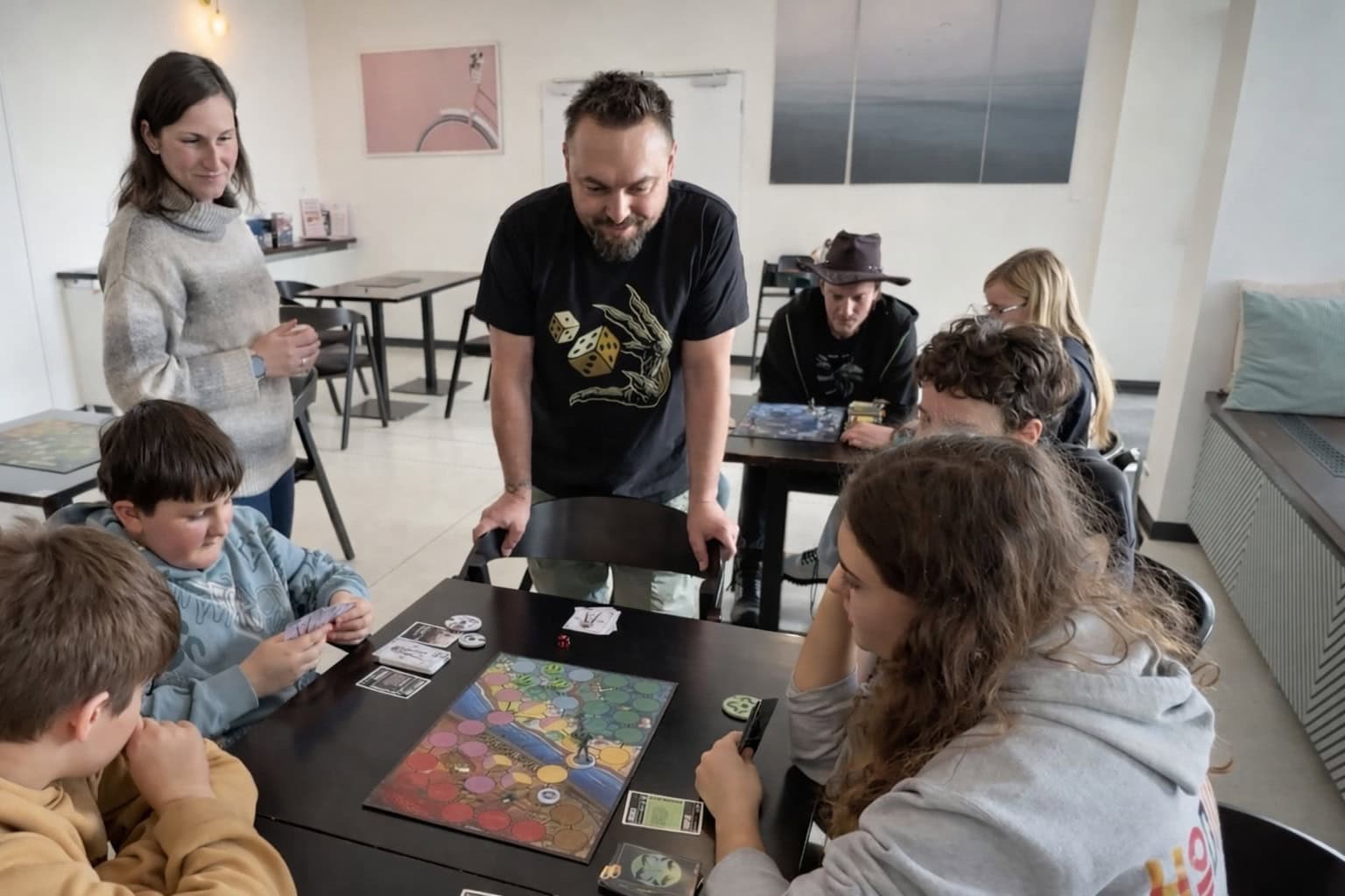 Pelhřimov znovu žil deskovými hrami. Café May hostilo napínavý turnaj plný strategie